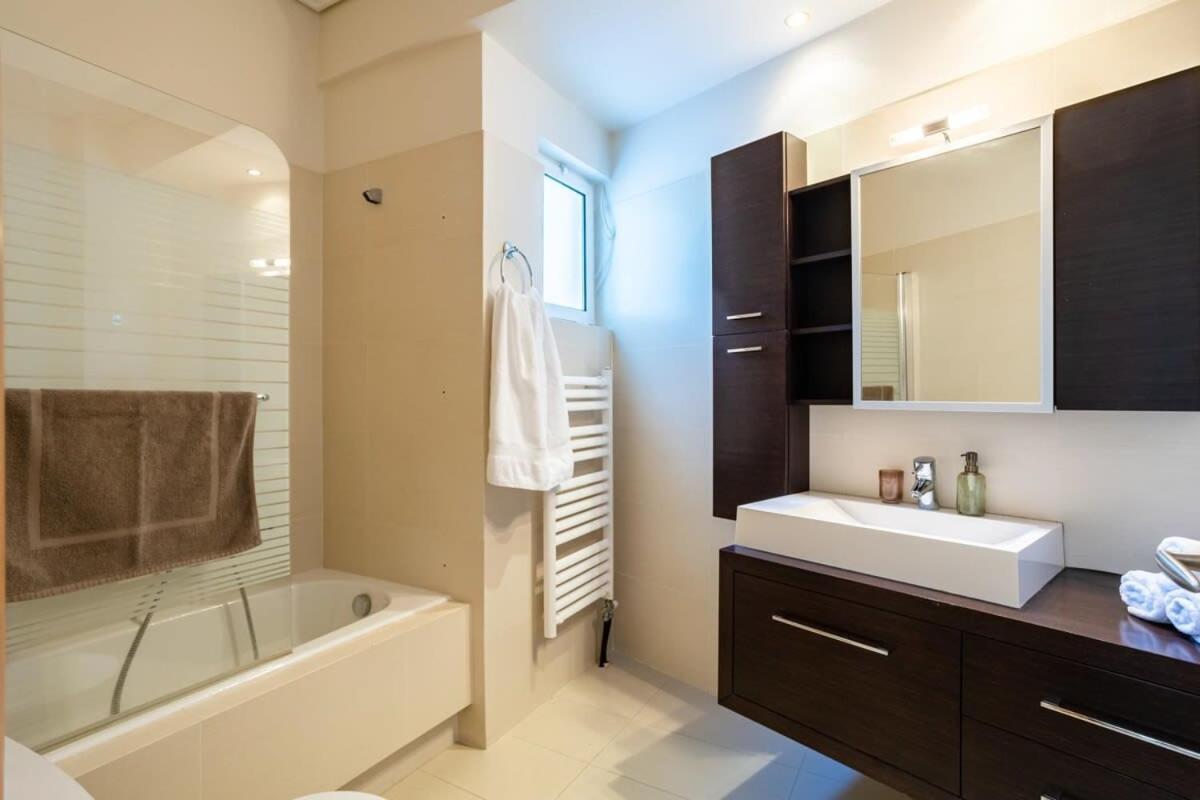 Aigli Summer Getaway - Seaview Lux Retreat Verga Kalamata Exterior photo